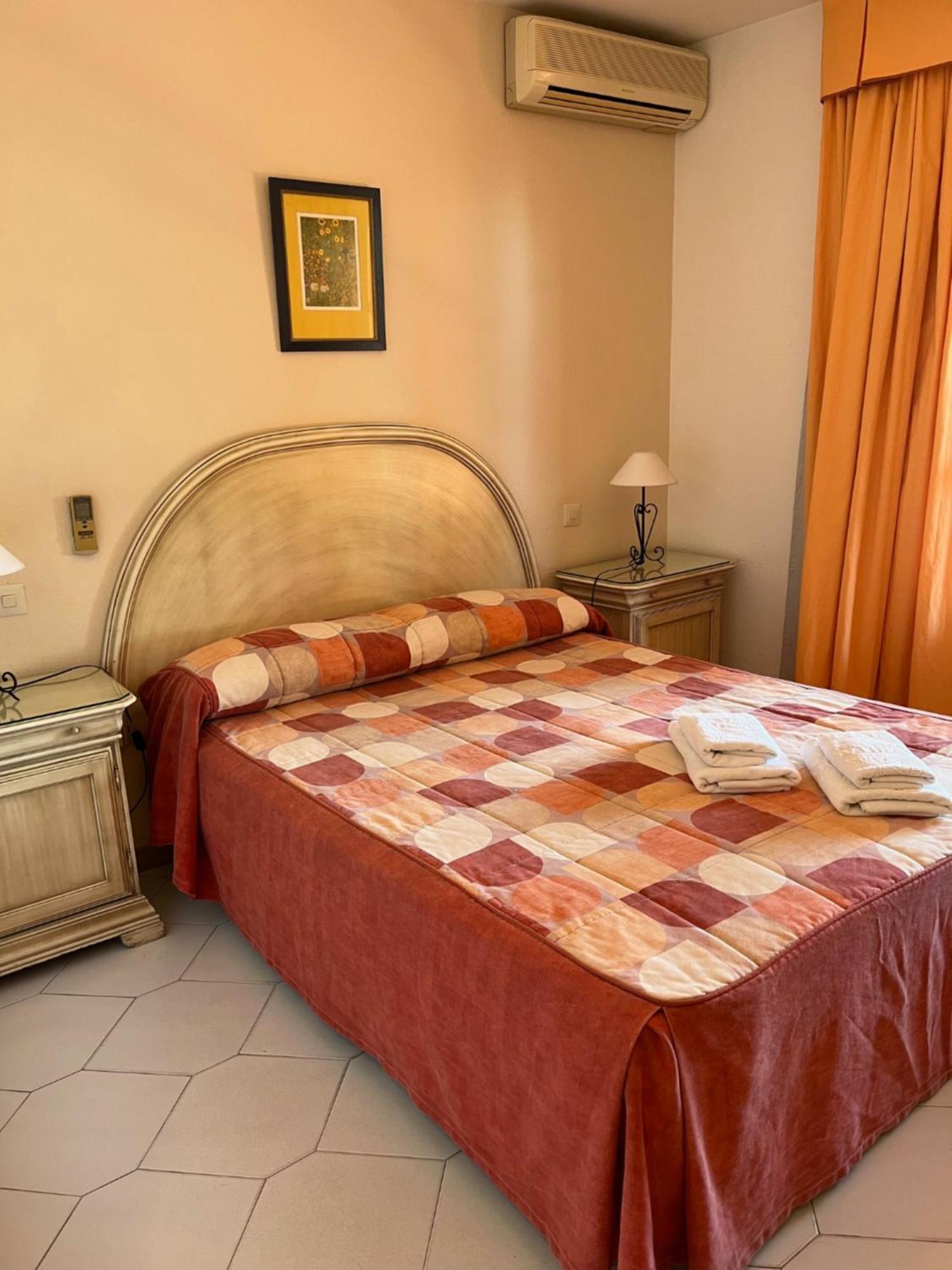 Apartamentos El Toro Μαρμπέλλα Εξωτερικό φωτογραφία